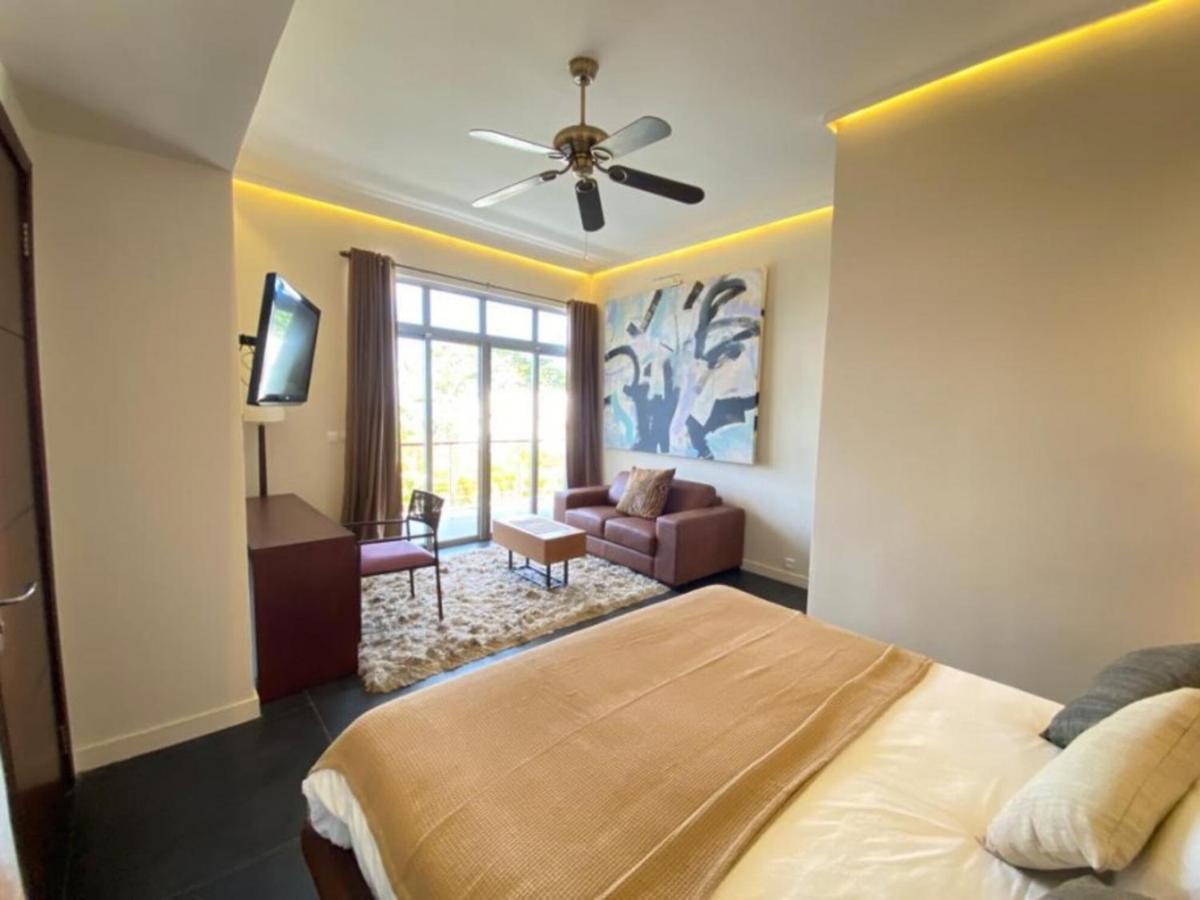 Villa Horizon By Dream Escapes, Beachfront Villa Pointe aux Canonniers Ngoại thất bức ảnh